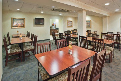 Hotel Express - Malvern By Ihg 2*